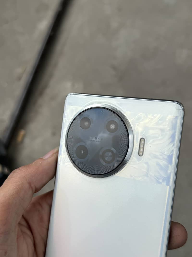Tecno Spark 20 Pro Plus 5