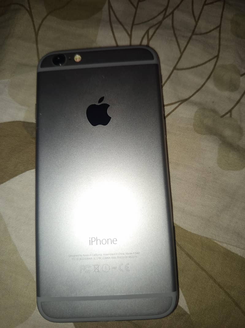 Apple iPhone 6 0