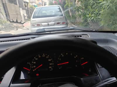 Daihatsu Charade vitiz engine