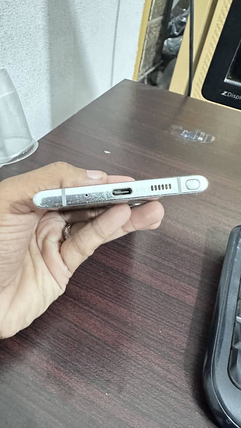 Samsung Mobile Note 10 Plus 1