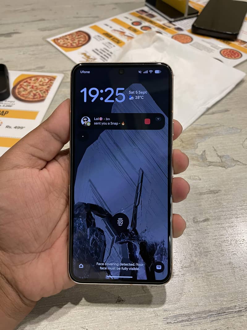 Google Pixel 8 5