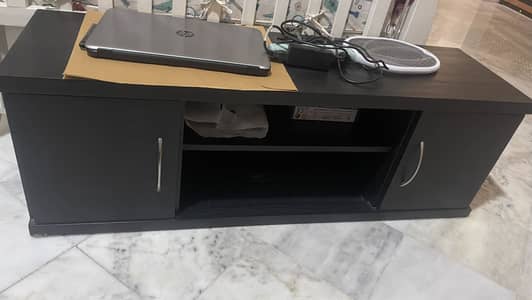 Tv console
