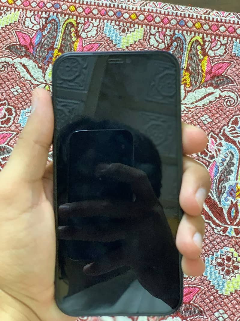 Apple iPhone 12 2