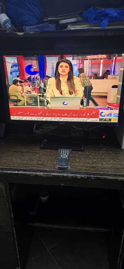 ACER LCD WITH TV DEVICE