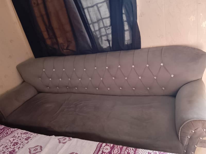 5 seater sofa 3