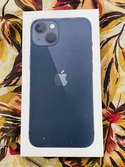 Apple iPhone 13