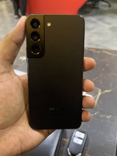 Samsung Mobile S22