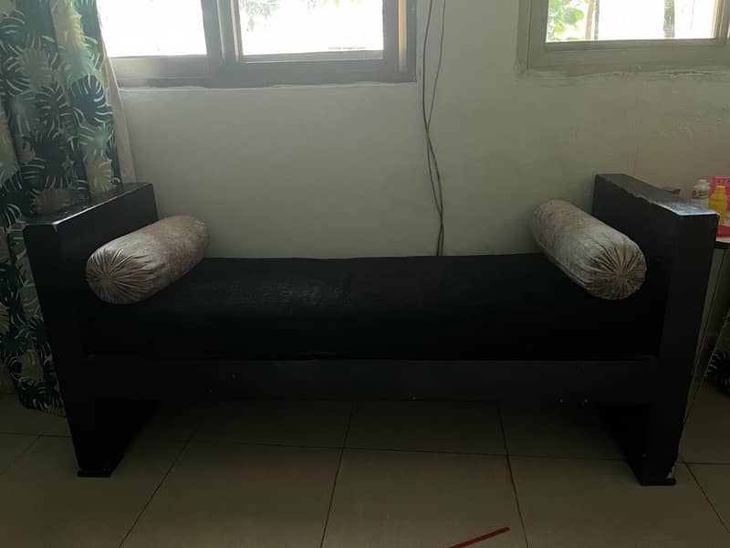 2 seater sette condition 9/10 1