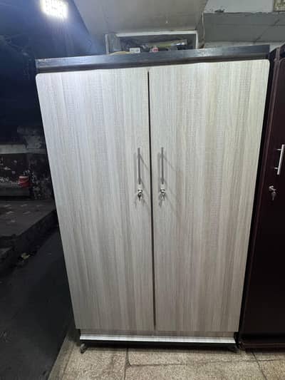 Large Wooden Almirah 4 Feet Wardrobe Storage Cupboard (6ft x 4ft)