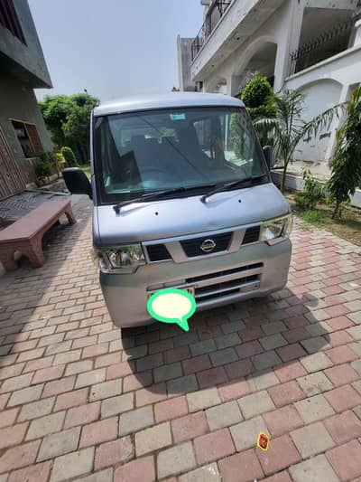 Nissan Clipper 2013