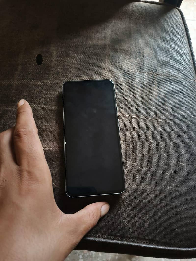 Google Pixel 8 2