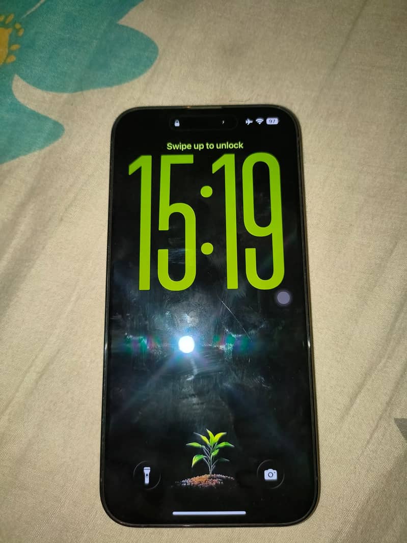 Apple iPhone 14 Pro Max 1