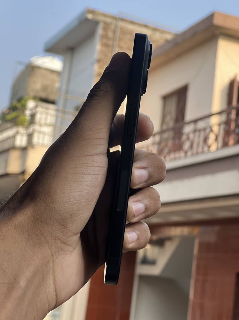 Apple iPhone 15 1