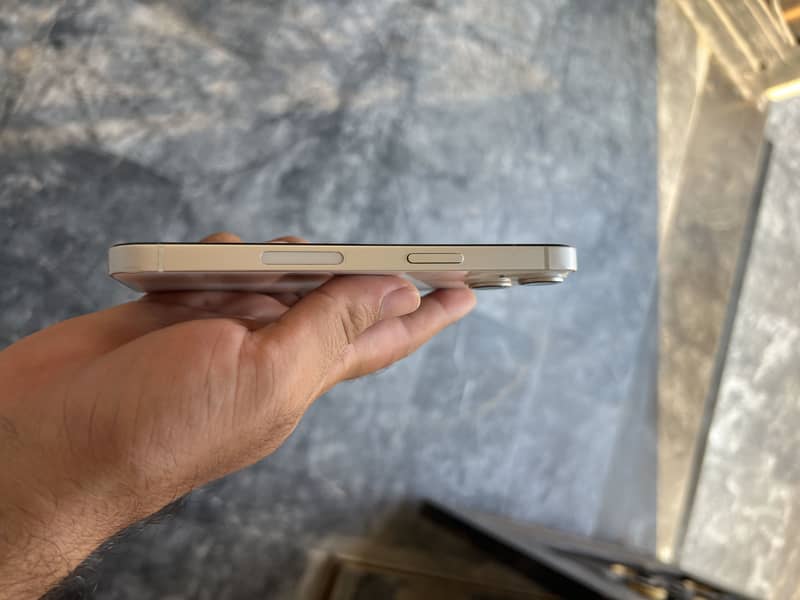 Apple iPhone 14 1