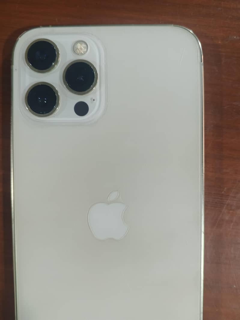 Apple iPhone 12 Pro Max 3