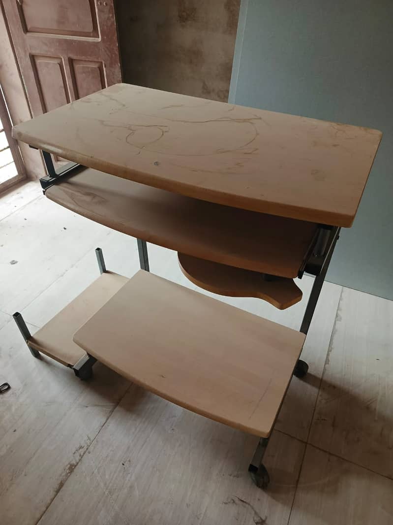Computer Trolley 0