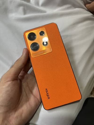 Infinix Note 30