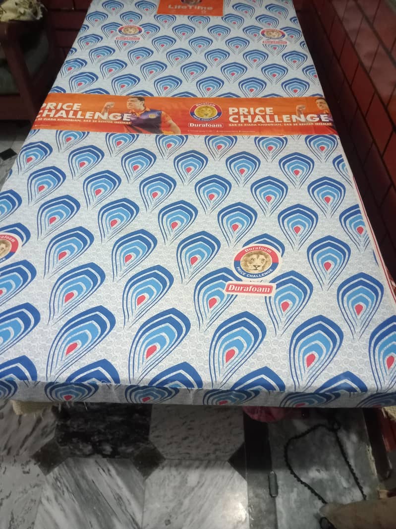 single bed mattress 0