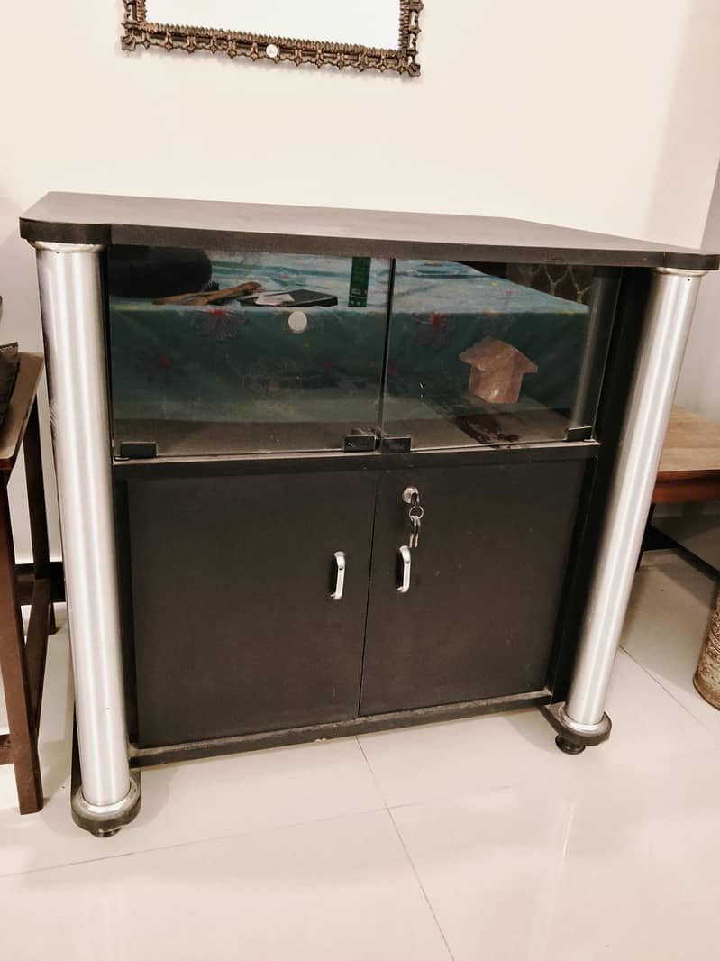 TV trolley 3