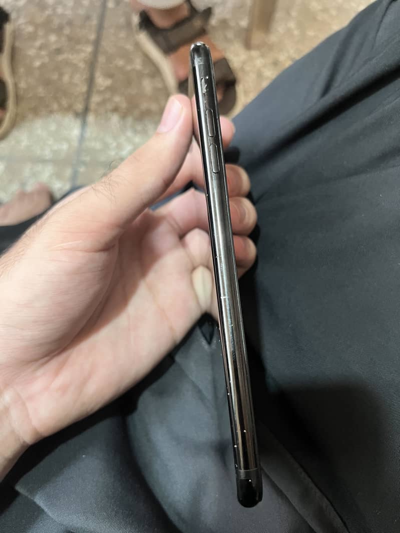 Apple iPhone 7 Plus 2