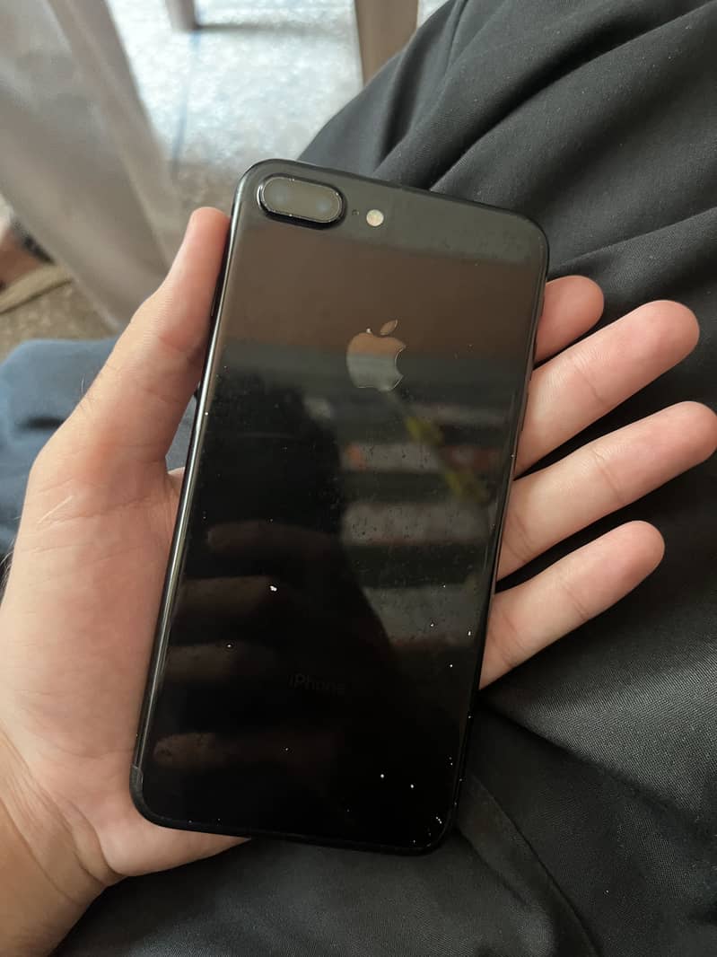 Apple iPhone 7 Plus 7