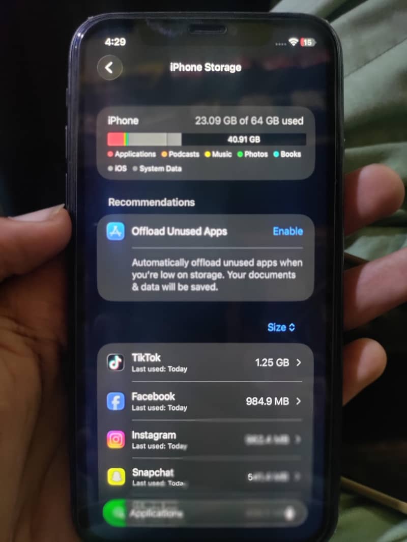 Apple iPhone 11 0