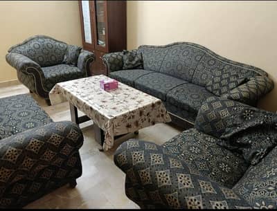 Sofa Set 7 Seater with Center Table