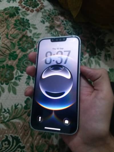 Apple iPhone 16e jv