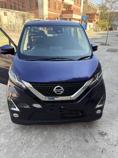 Nissan Dayz Highway Star Pro pilot G turbo 22/26 Brand New