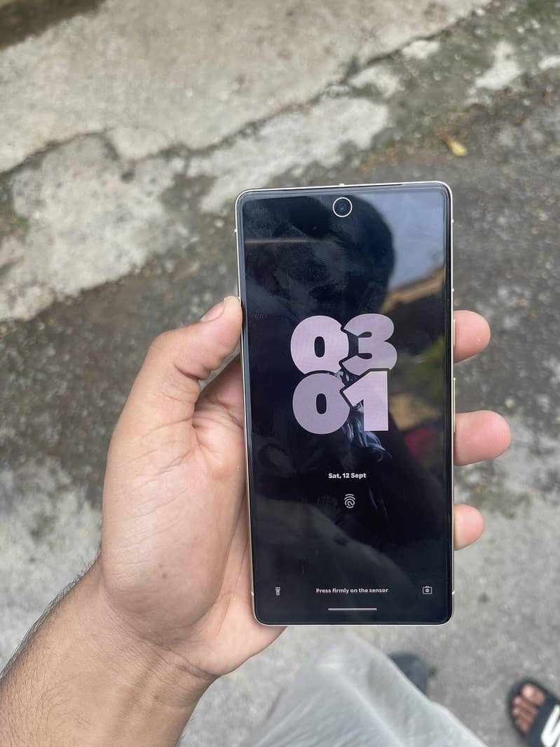 Google Pixel 7 10