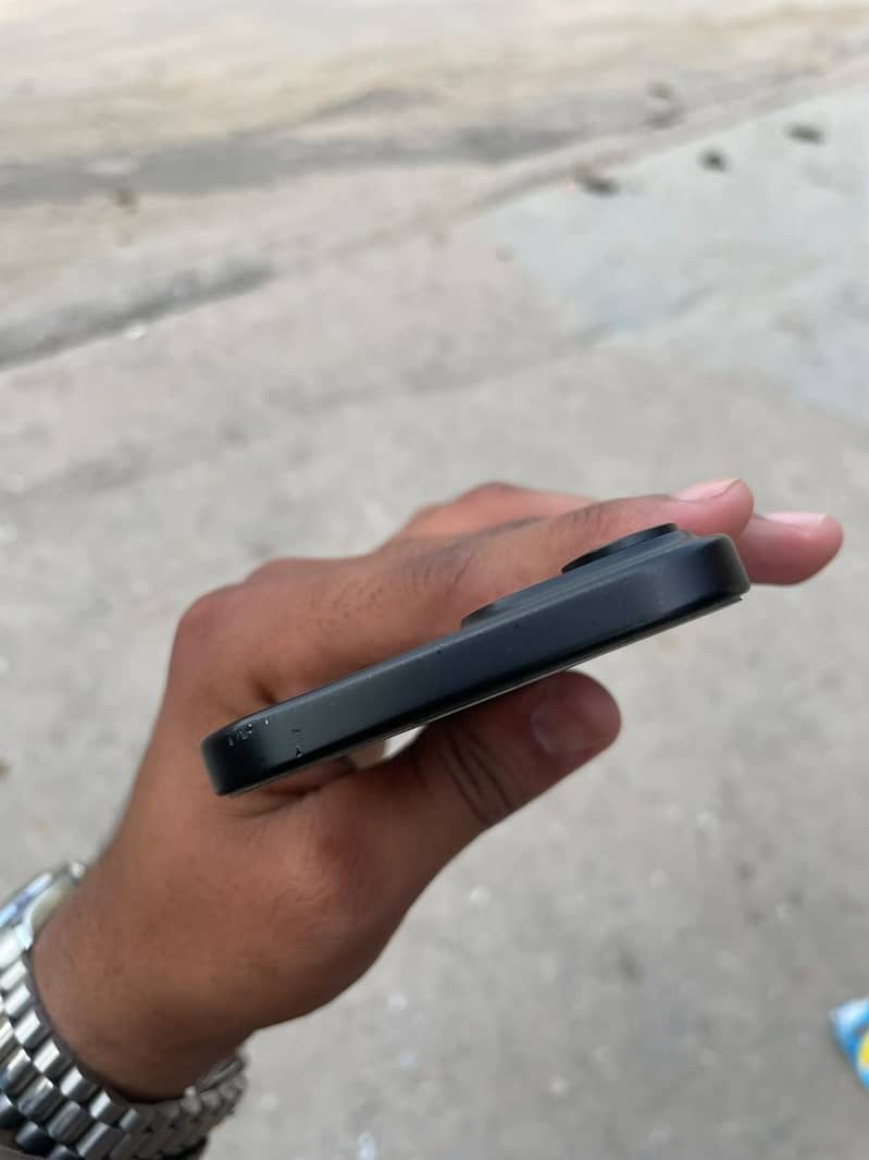 Apple iPhone 15 1