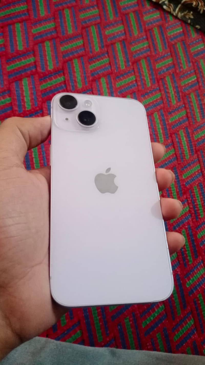 iPhone 14 2