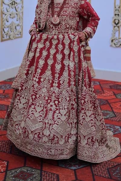 Beautiful Bridal Lehenga – Only Worn Once