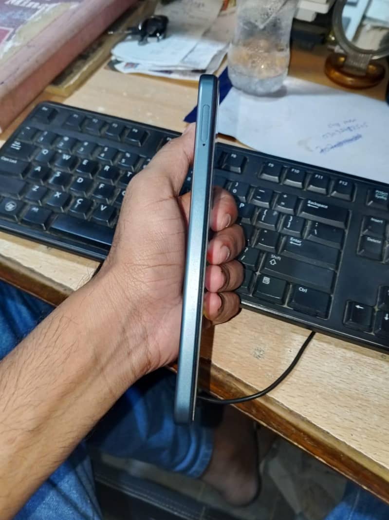 OPPO A6 4