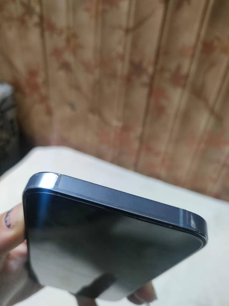 Apple iPhone 13 Pro 6