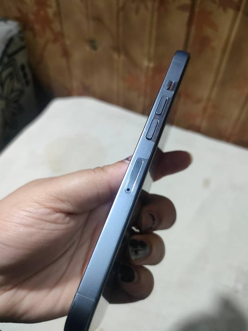 Apple iPhone 13 Pro 7