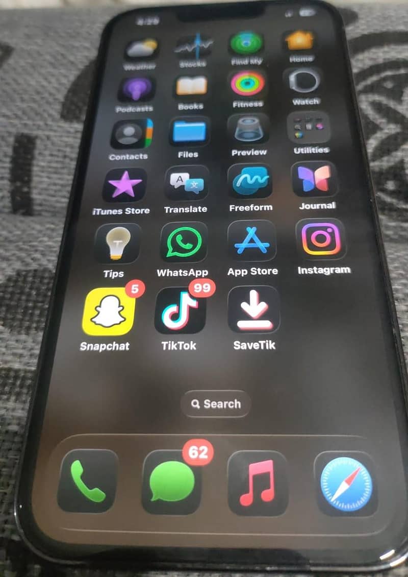 Apple iPhone 13 Pro 8