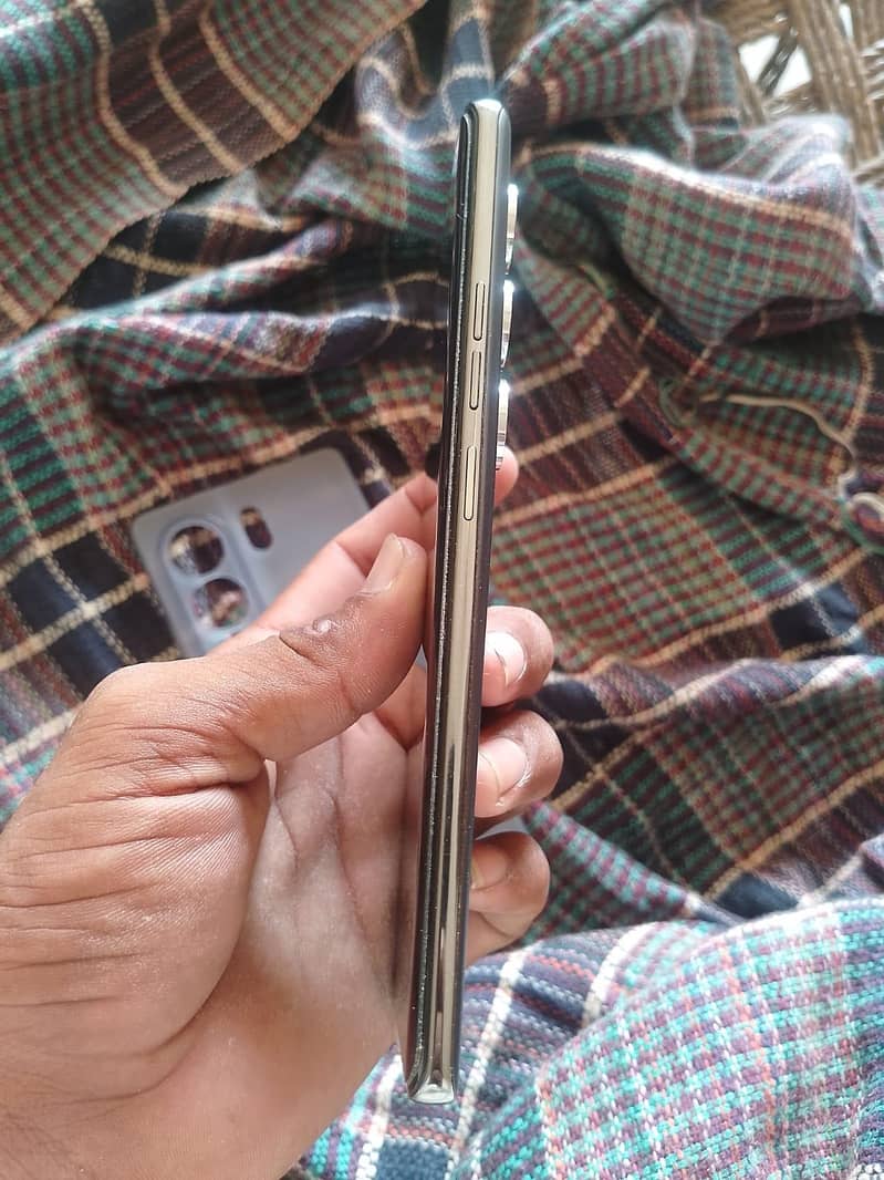 Tecno CAMON 40 Pro 2