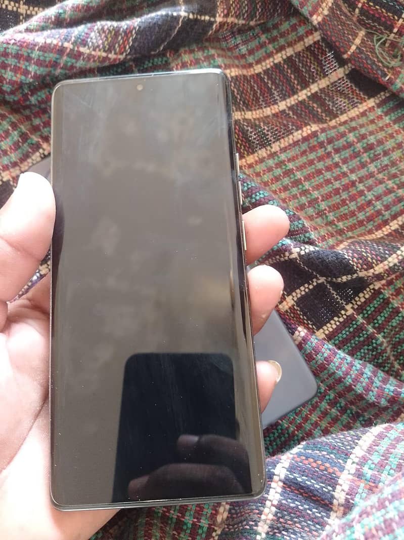 Tecno CAMON 40 Pro 3