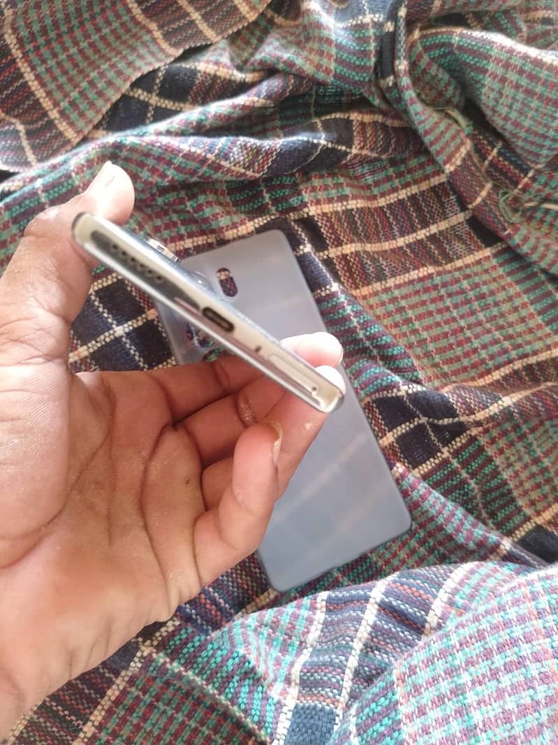 Tecno CAMON 40 Pro 5