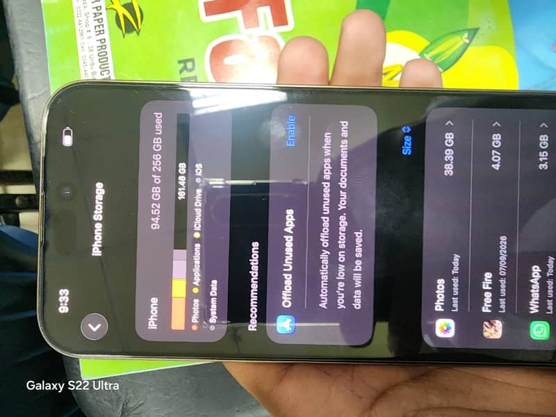Apple iPhone 16 Pro Max 8