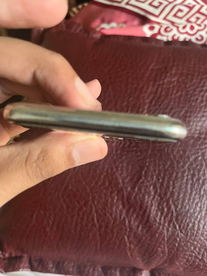 Apple iPhone X 9