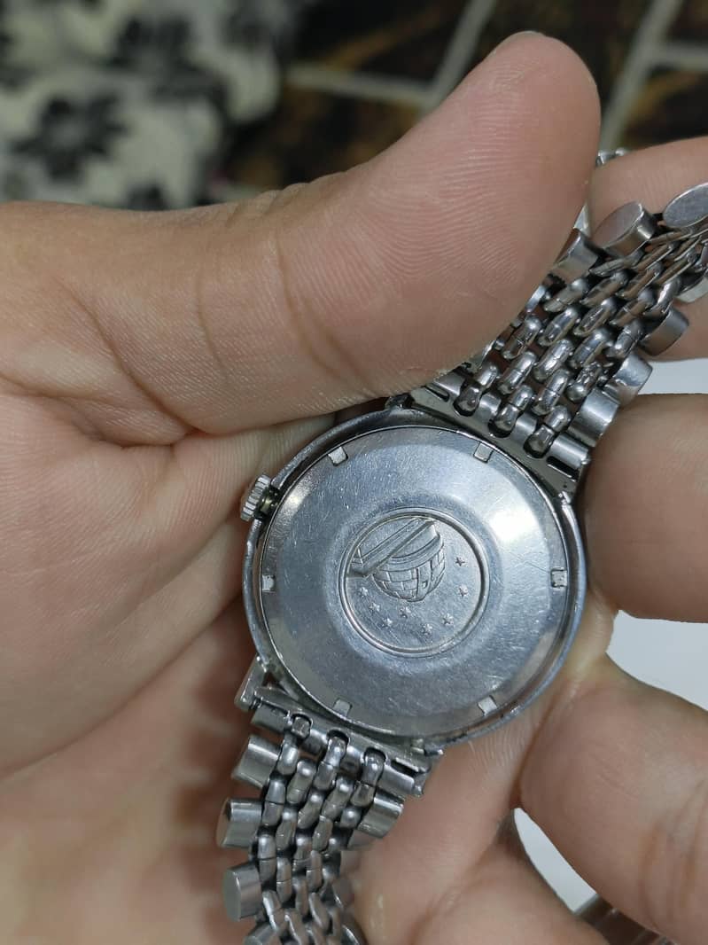 Omega 1