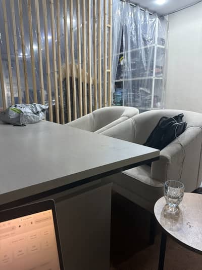 Female staff required for office work