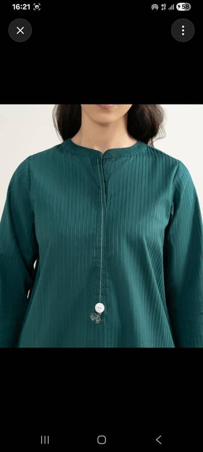 Sapphire bottle green textured type shirt with tessel