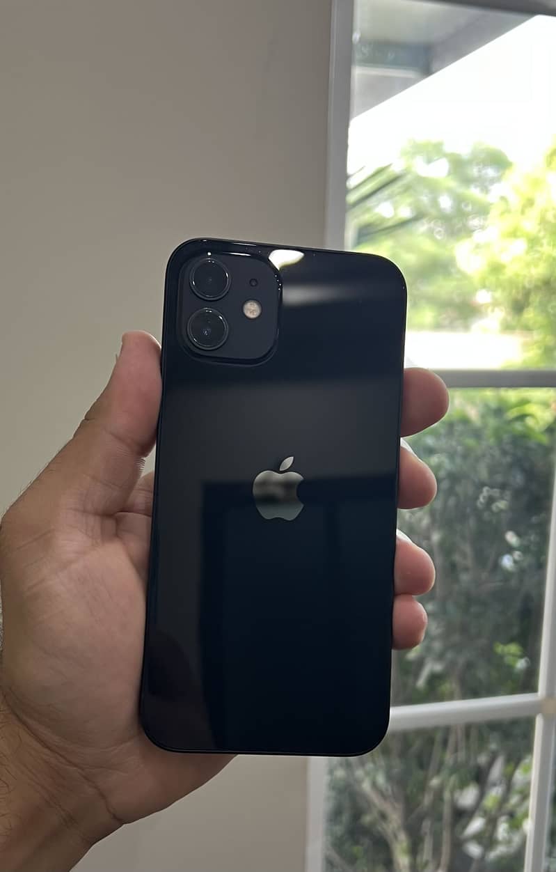 Apple iPhone 12 5