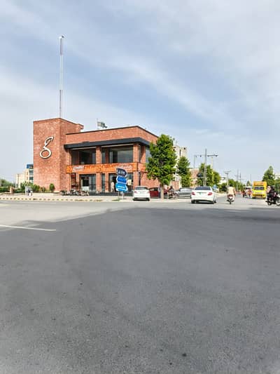 5 Marla Prime Location Plot Available For Sale