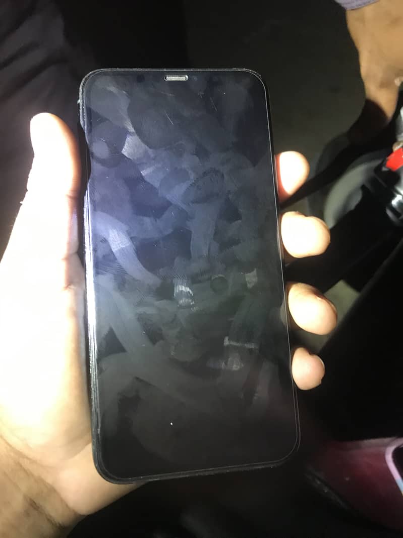 Apple iPhone 11 Pro Max 0
