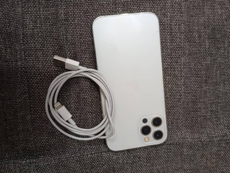 Apple iPhone 12 Pro 1