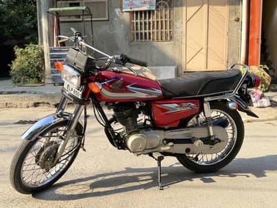 Honda 125 2k16 In good condition